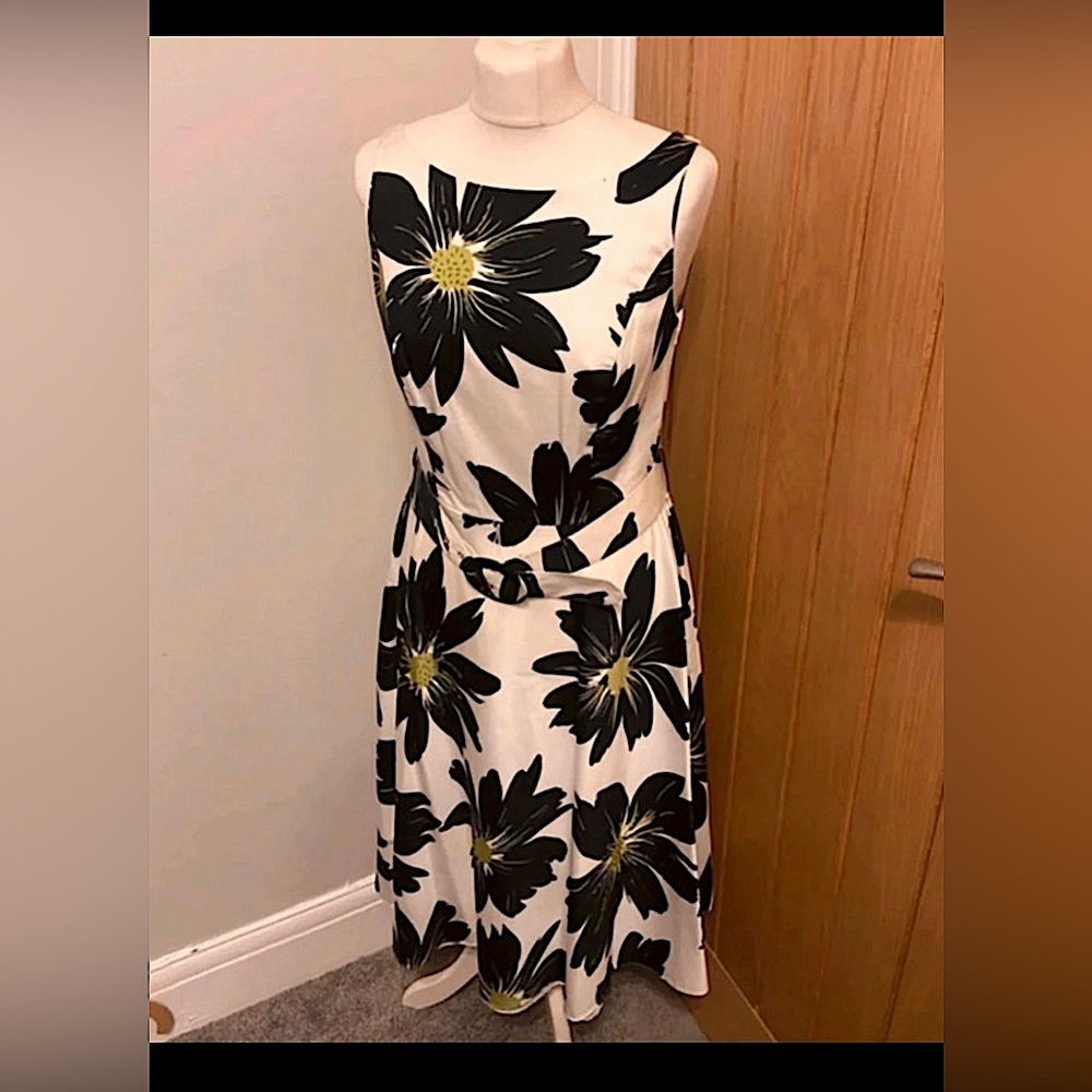 Ladies Debenhams Collection Beautiful Dress Size 12 - Picture 1 of 6